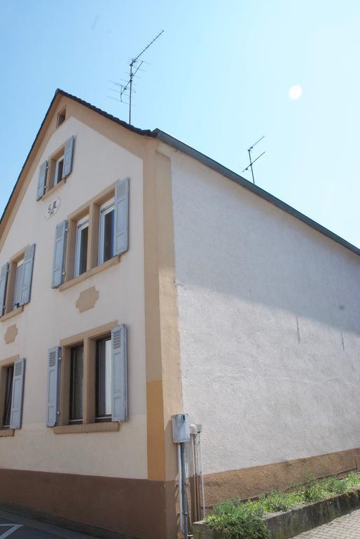 An Der Bergstrasse Hotel Weinheim Exterior photo